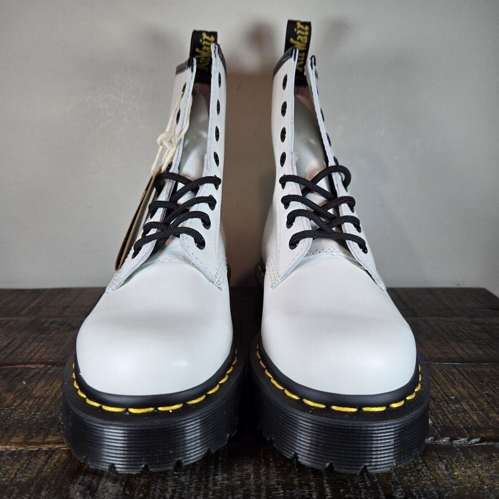 NEW Dr. Doc Martens 1460 Quad Womens Size 6 Lace Up Boots White Leather 26499 - Picture 3 of 12
